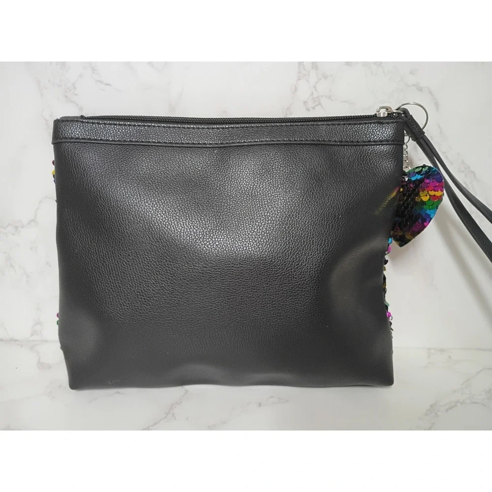 VICTORIA'S SECRET Rainbow Sequin Reversible Wristlet w/ Heart Charm - NWOT